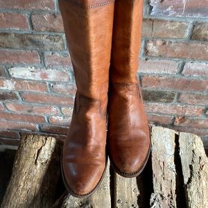 Ladies Frye boots, size 6.5